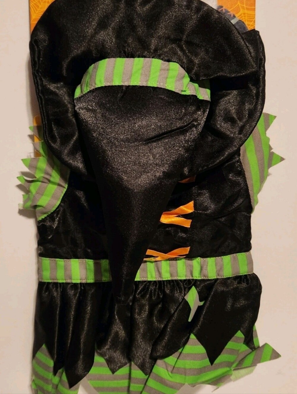 Dog/Pet Witch Halloween Costume Hat & Outfit Sz. XS X-small 9-11" Length